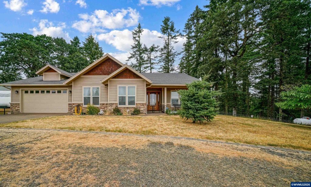 Image 1 of property listing at 14255 Orchard Knob Rd, Dallas, OR 97338