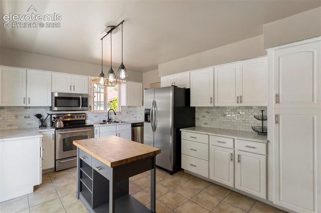 4032 Valley Drive B, Pueblo, CO 81008