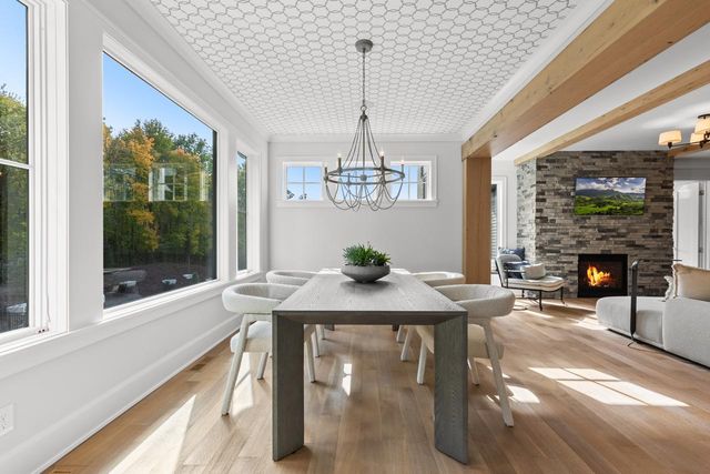 6505 Hawks Pointe Lane, Excelsior, MN 55331