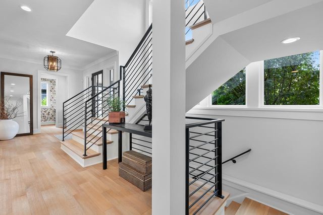 6505 Hawks Pointe Lane, Excelsior, MN 55331