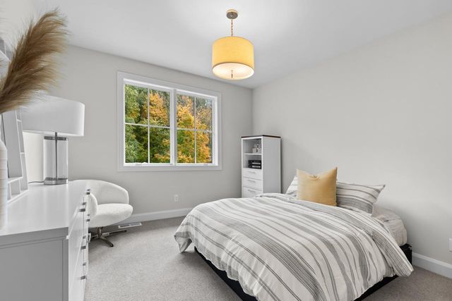 6505 Hawks Pointe Lane, Excelsior, MN 55331