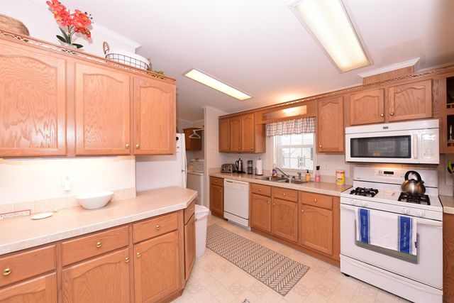 167 Blake Hill Road, Conway, NH 03813