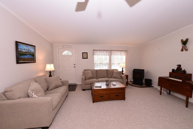 167 Blake Hill Road, Conway, NH 03813