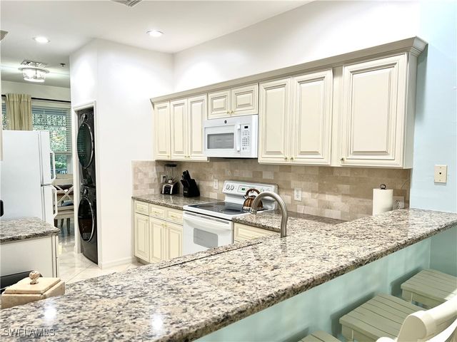 7880 Mahogany Run LN 1623, Naples, FL 34113