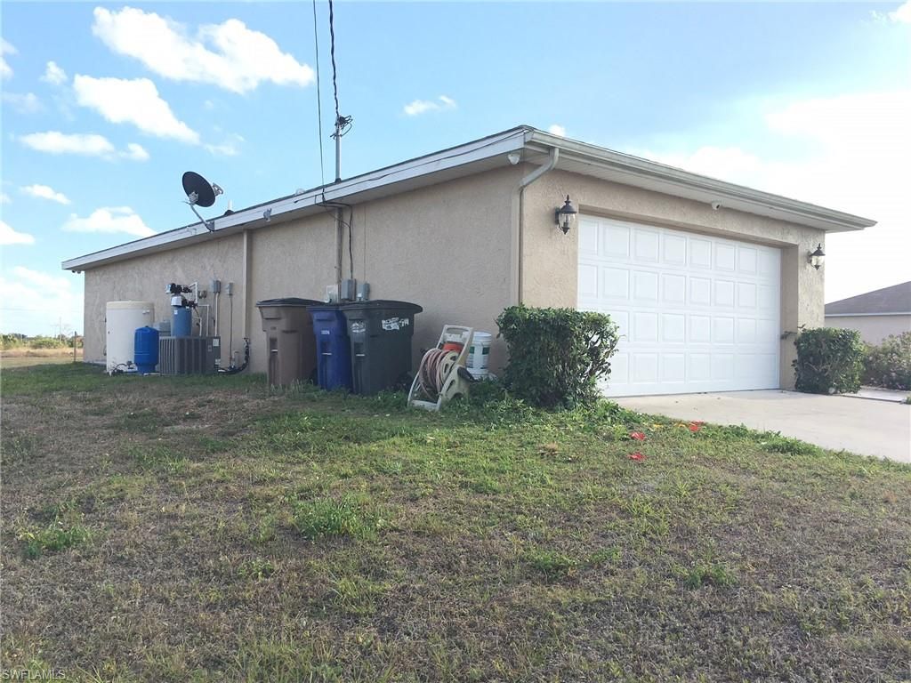 5231 Centennial BLVD, LEHIGH ACRES, FL 33971 — photo 2