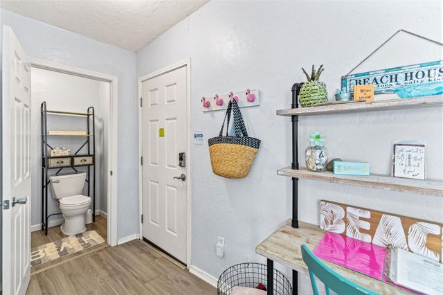 222 Ocean Avenue, Surfside Beach, TX 77541