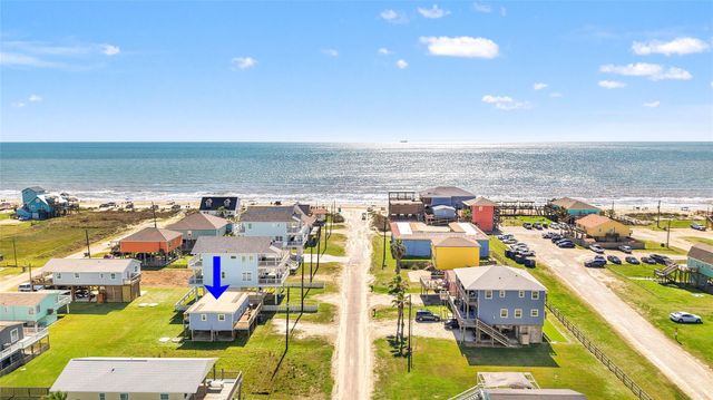 222 Ocean Avenue, Surfside Beach, TX 77541