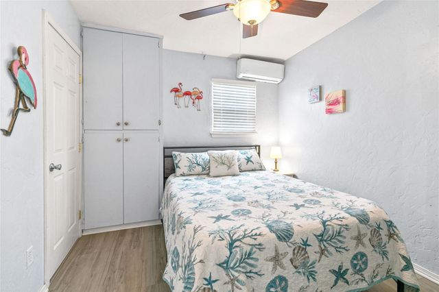 222 Ocean Avenue, Surfside Beach, TX 77541