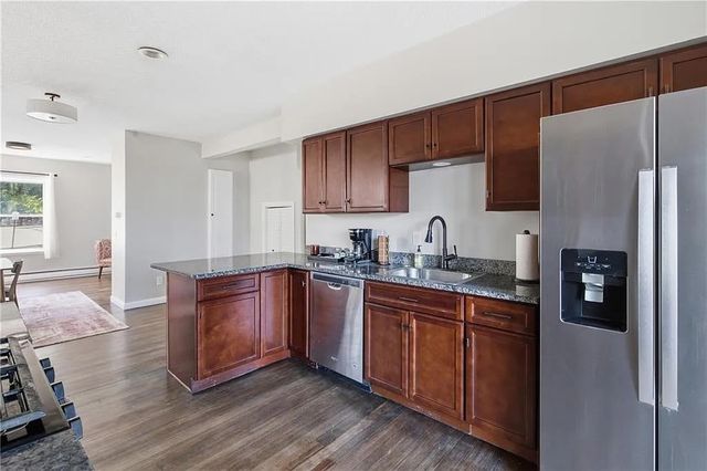 59 bourne Avenue, East Providence, RI 02916