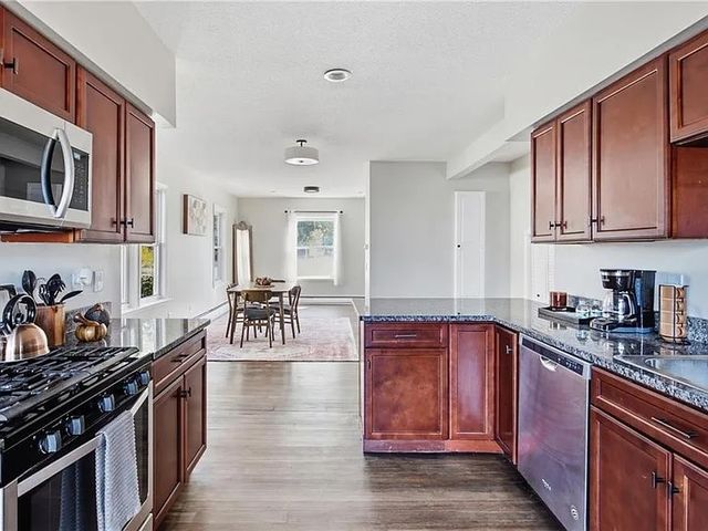 59 bourne Avenue, East Providence, RI 02916
