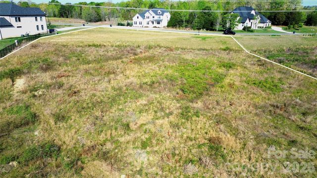2017 Boswell Way, Matthews, NC 28104