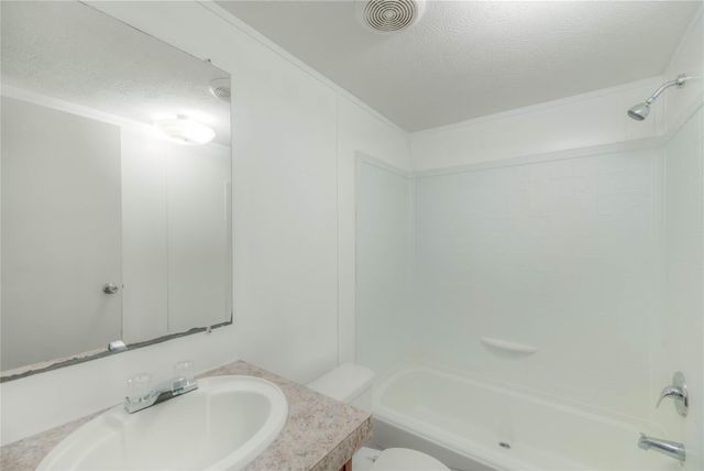 386 Ithica, Livingston, TX 77351