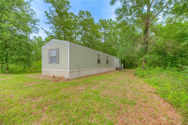 386 Ithica, Livingston, TX 77351