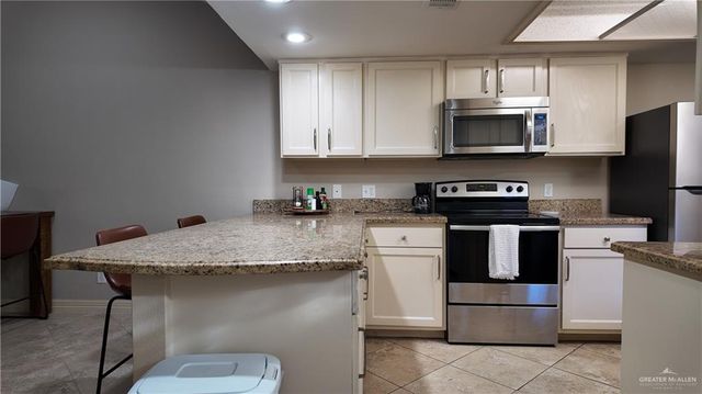 1809 Highland Park Avenue, Mission, TX 78572