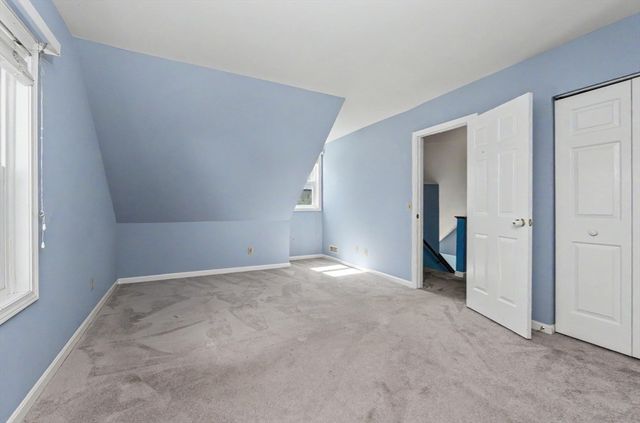 26 Juniperwood Dr, Haverhill, MA 01832