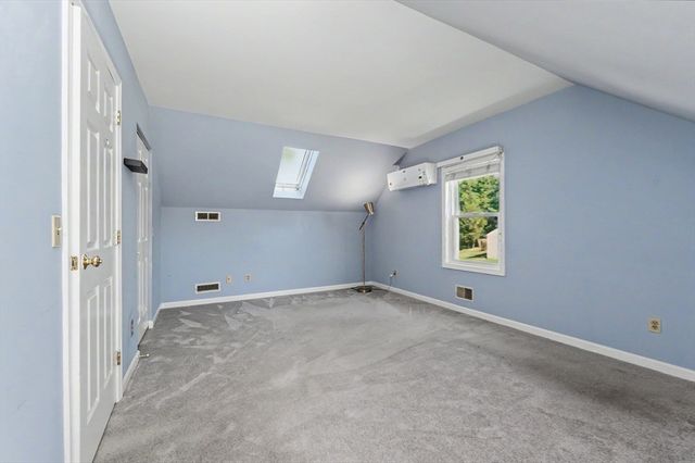 26 Juniperwood Dr, Haverhill, MA 01832