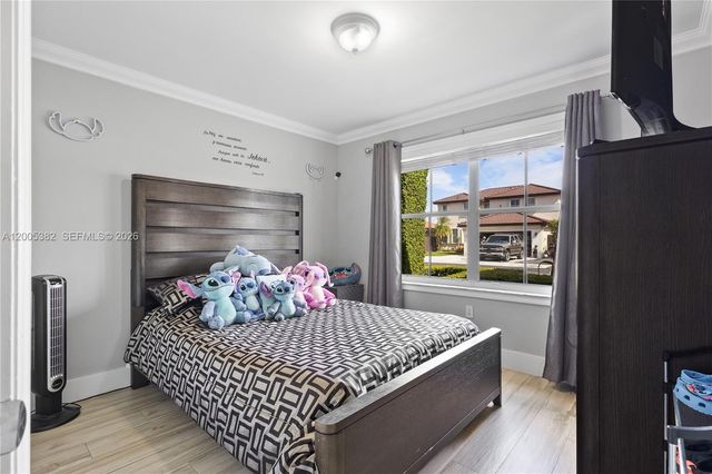 8218 SW 163rd Pl 8218, Miami, FL 33193