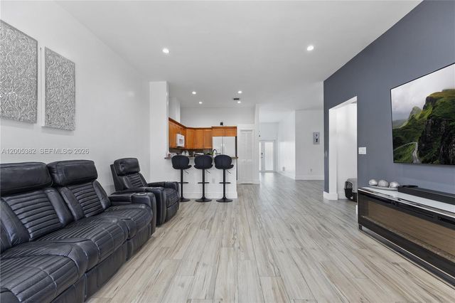 8218 SW 163rd Pl 8218, Miami, FL 33193