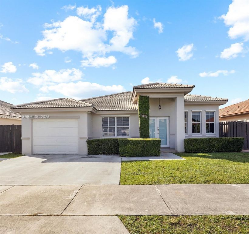 8218 SW 163rd Pl 8218, Miami, FL 33193