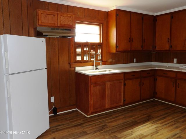 1113 Woodrow Street S, Wilson, NC 27893