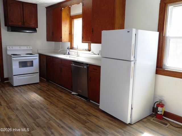 1113 Woodrow Street S, Wilson, NC 27893