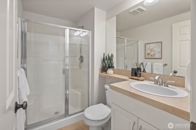 1021 271st Avenue SE, Sammamish, WA 98075