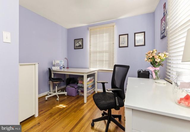 656 E GREENMAN RD, Haddonfield, NJ 08033