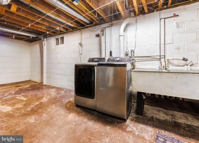 656 E GREENMAN RD, Haddonfield, NJ 08033