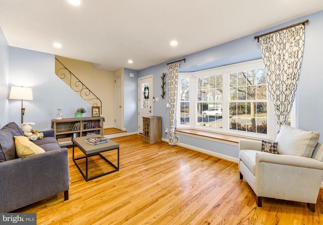 656 E GREENMAN RD, Haddonfield, NJ 08033