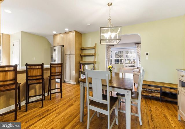 656 E GREENMAN RD, Haddonfield, NJ 08033