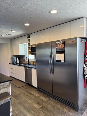 3900 Westmoreland Drive, Kennesaw, GA 30144