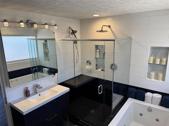 3900 Westmoreland Drive, Kennesaw, GA 30144