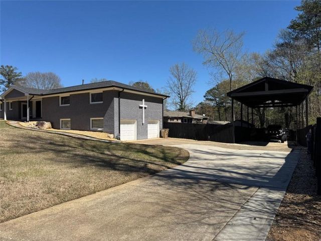 3900 Westmoreland Drive, Kennesaw, GA 30144