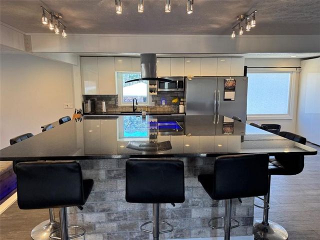 3900 Westmoreland Drive, Kennesaw, GA 30144