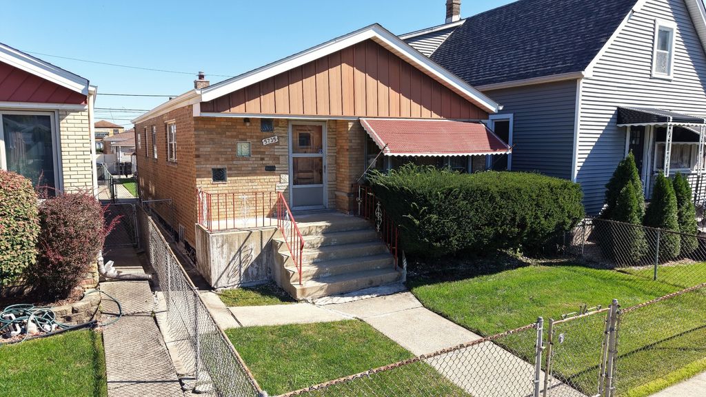 5735 S Moody Avenue, Chicago, IL 60638 — photo 4
