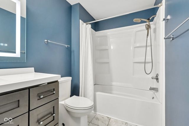 256 Strand Lane C, Avon, IN 46123