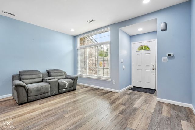 256 Strand Lane C, Avon, IN 46123