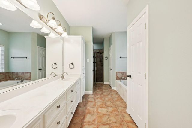 7187 Edgewater Drive, Willis, TX 77318