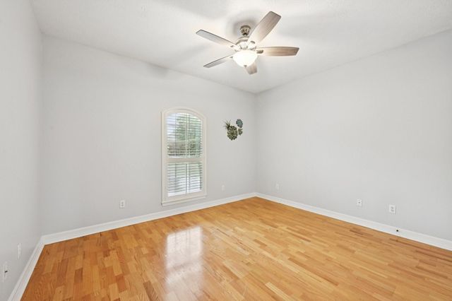 7187 Edgewater Drive, Willis, TX 77318