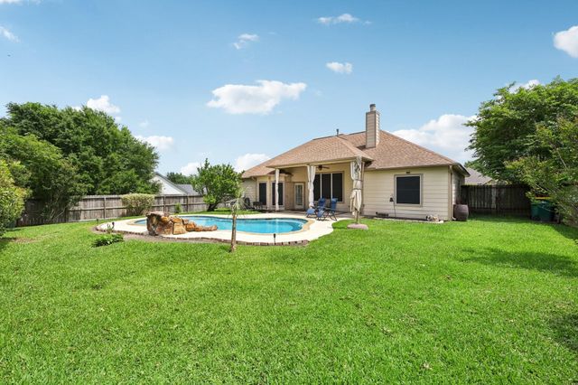 7187 Edgewater Drive, Willis, TX 77318