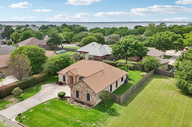 7187 Edgewater Drive, Willis, TX 77318