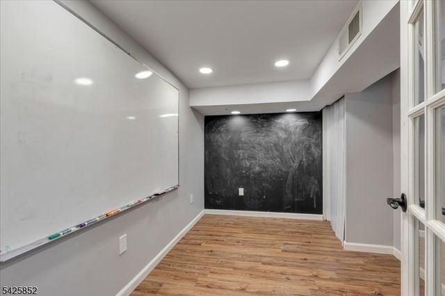 754 Dixie Ln, Plainfield City, NJ 07062