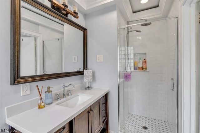 754 Dixie Ln, Plainfield City, NJ 07062