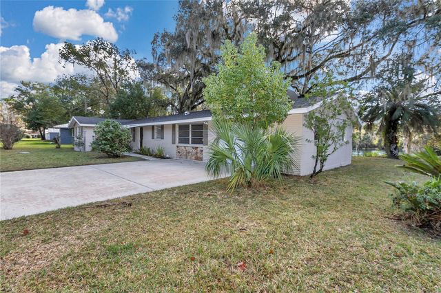 11440 E BLUE COVE DRIVE, Dunnellon, FL 34432