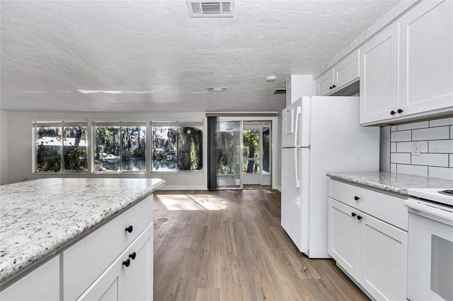 11440 E BLUE COVE DRIVE, Dunnellon, FL 34432