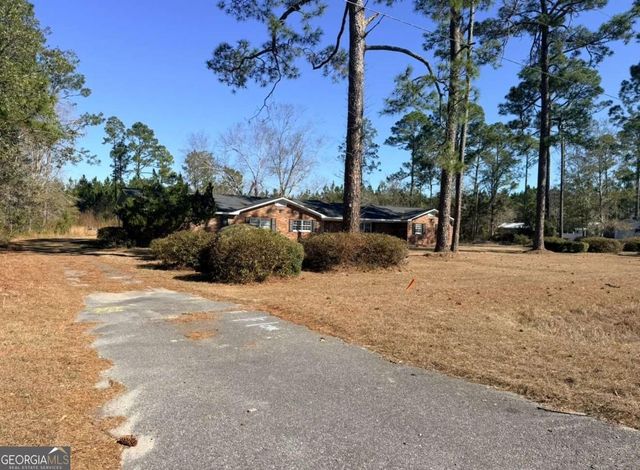 2993 Golden Isle E, Baxley, GA 31513