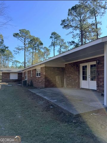 2993 Golden Isle E, Baxley, GA 31513