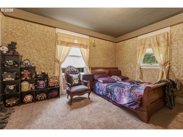 706 W B St., Rainier, OR 97048