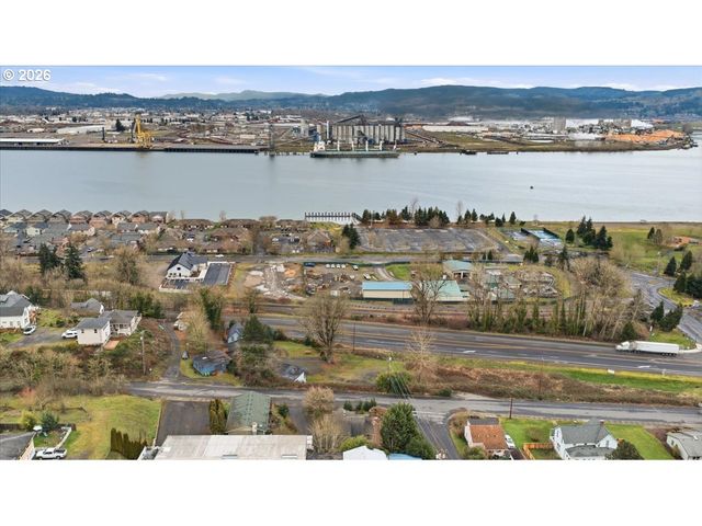 706 W B St., Rainier, OR 97048