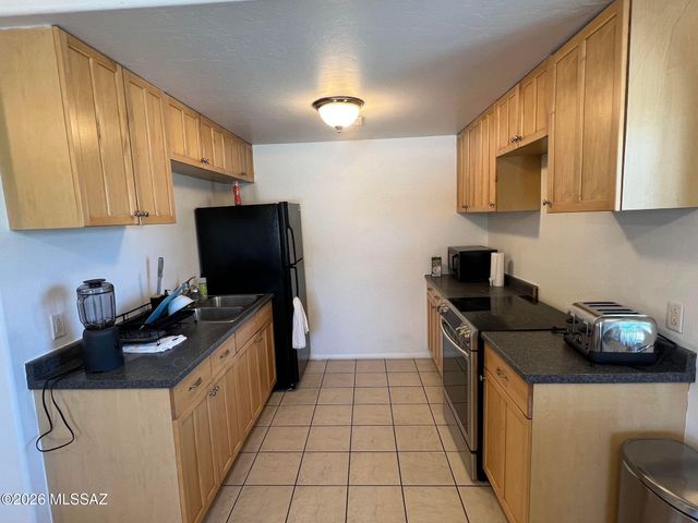 934 N Campbell Ave Unit 3, Tucson, AZ 85719